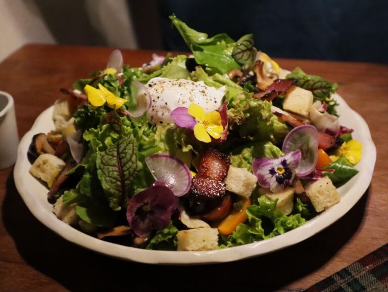 Đà Lạt salad bowl motorcycle diaries