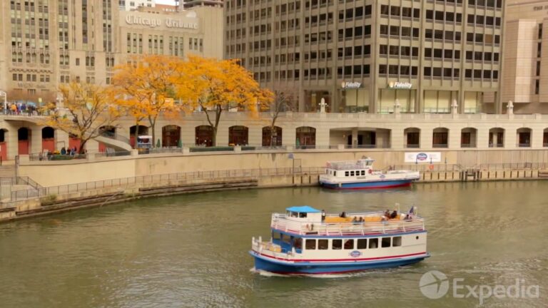 Chicago Vacation Travel Guide | Expedia
