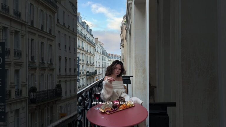 this is what a $250 hotel in Paris gets you..