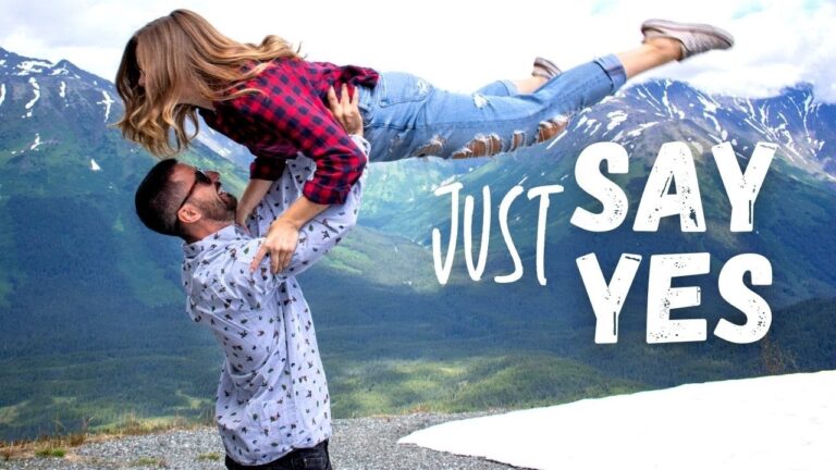 💎Stunning Alaskan Town💎Girdwood + Alyeska Resort | Van Life Road Trip Alaska 2021
