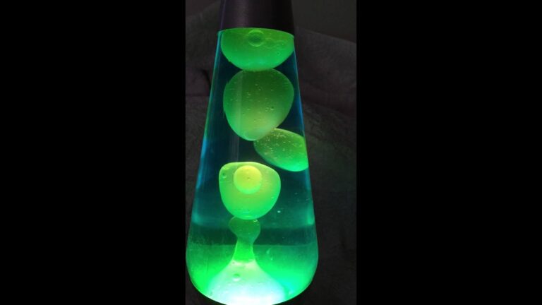4k video test larva lamp taken with iPhone 6plus.